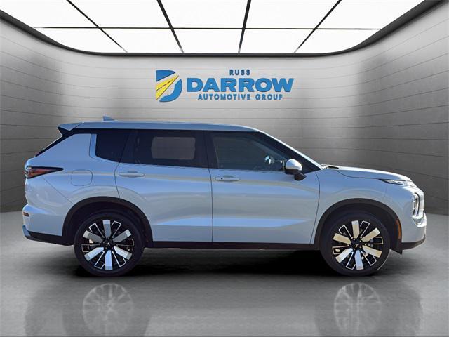 new 2025 Mitsubishi Outlander car, priced at $33,348