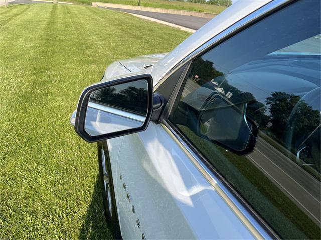 used 2023 Chevrolet Traverse car, priced at $26,725
