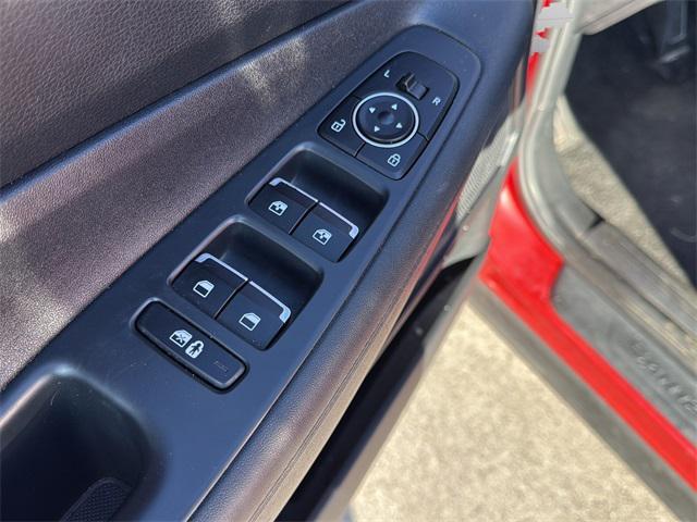 used 2023 Hyundai Santa Fe car, priced at $21,292