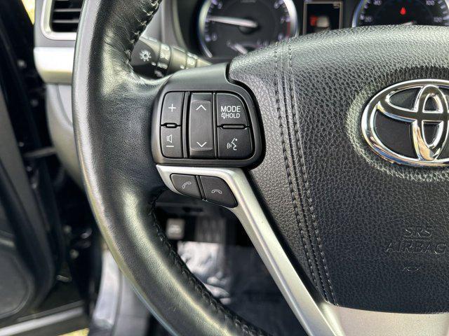 used 2018 Toyota Highlander car, priced at $28,549