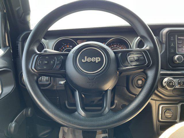 used 2021 Jeep Wrangler Unlimited car, priced at $31,601