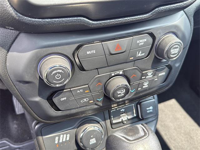 used 2021 Jeep Renegade car, priced at $13,558