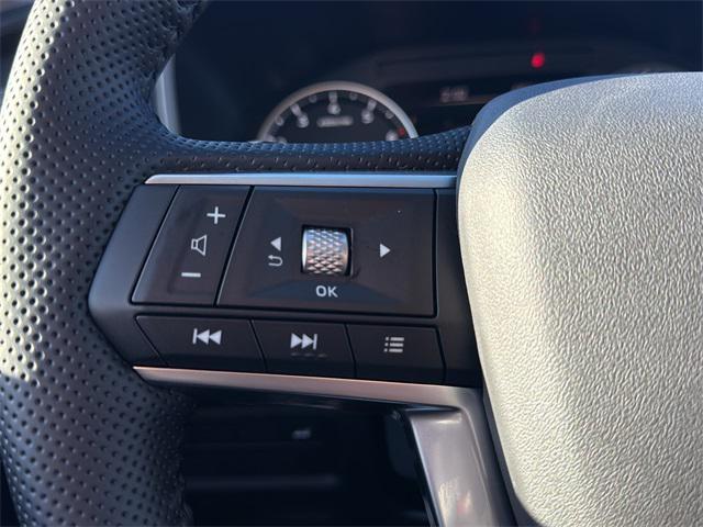 new 2025 Mitsubishi Outlander car, priced at $32,598