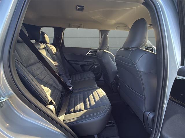 new 2025 Mitsubishi Outlander car, priced at $34,568