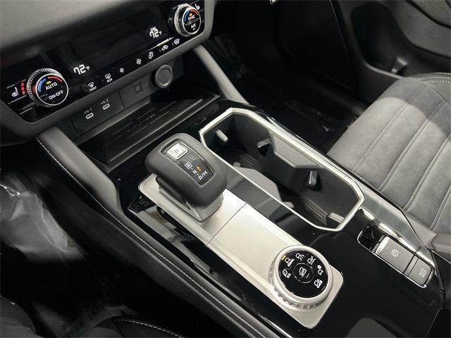 new 2025 Mitsubishi Outlander car, priced at $37,285
