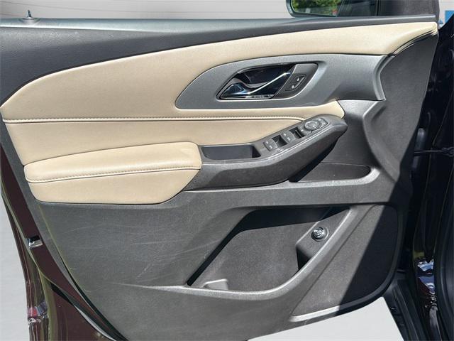 used 2022 Chevrolet Traverse car, priced at $25,434