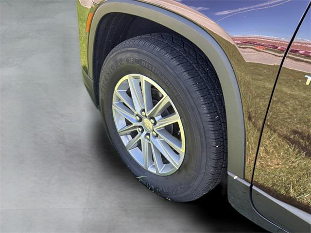 used 2022 Chevrolet Traverse car, priced at $25,434