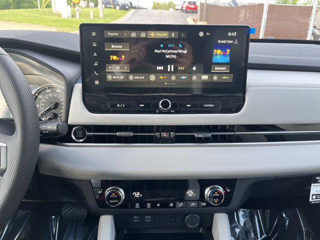 new 2025 Mitsubishi Outlander car, priced at $30,108