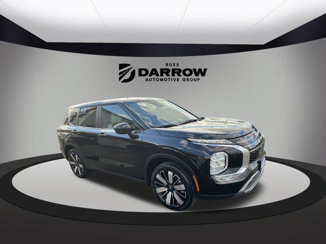 new 2025 Mitsubishi Outlander car, priced at $30,108