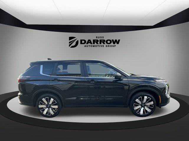 new 2025 Mitsubishi Outlander car, priced at $30,108