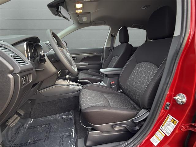 new 2025 Mitsubishi Outlander Sport car, priced at $26,176