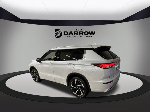 new 2024 Mitsubishi Outlander car, priced at $31,890