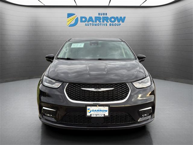 used 2024 Chrysler Pacifica car, priced at $27,333