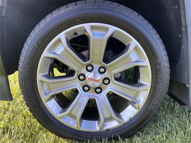 used 2017 GMC Sierra 1500 car, priced at $31,050