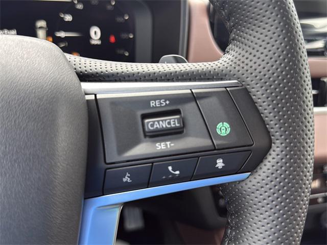 new 2025 Mitsubishi Outlander car, priced at $39,101