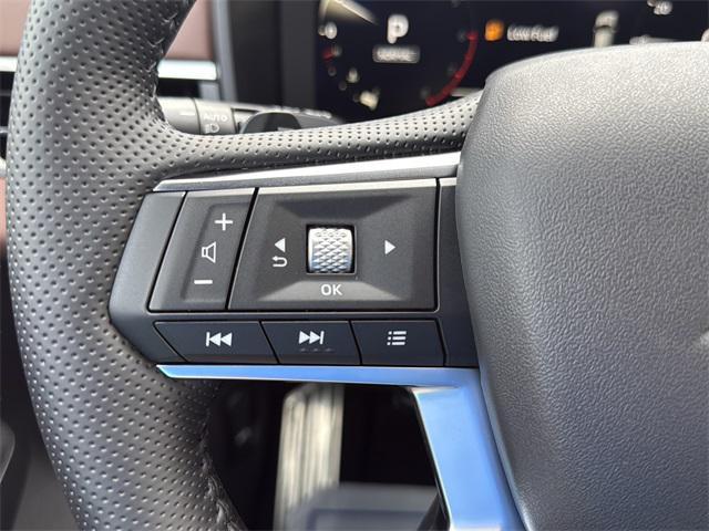 new 2025 Mitsubishi Outlander car, priced at $39,101