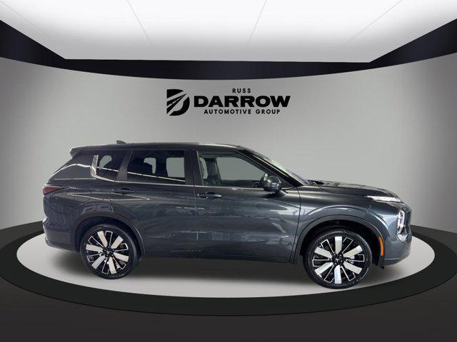 new 2025 Mitsubishi Outlander car, priced at $32,786