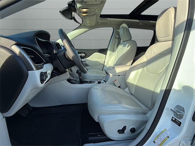 used 2022 Jeep Cherokee car, priced at $25,091