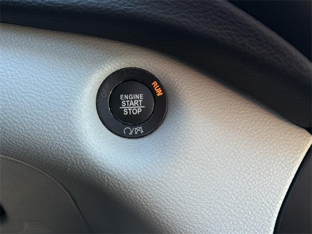 used 2022 Jeep Cherokee car, priced at $25,091