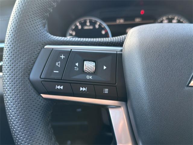 new 2025 Mitsubishi Outlander car, priced at $34,568