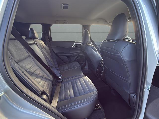 new 2025 Mitsubishi Outlander car, priced at $34,568