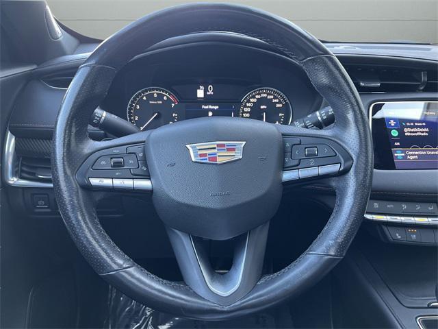 used 2021 Cadillac XT4 car, priced at $25,420