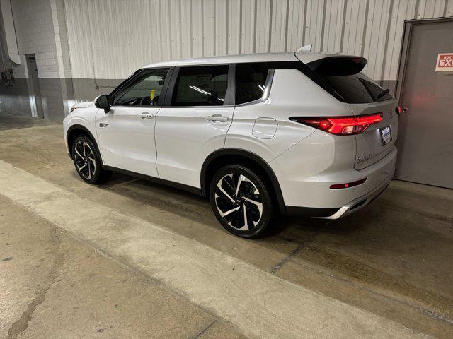 new 2025 Mitsubishi Outlander PHEV car, priced at $42,640