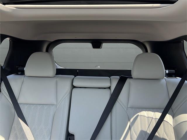 new 2025 Mitsubishi Outlander car, priced at $39,777