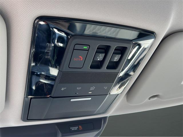 new 2025 Mitsubishi Outlander car, priced at $39,777