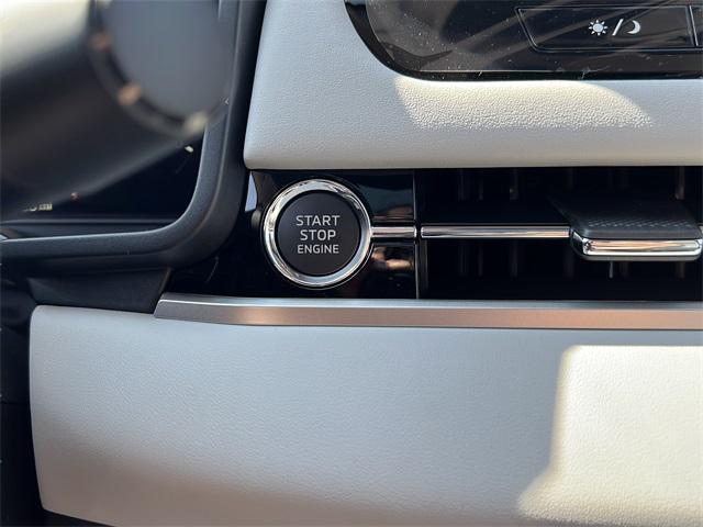 new 2025 Mitsubishi Outlander car, priced at $39,777