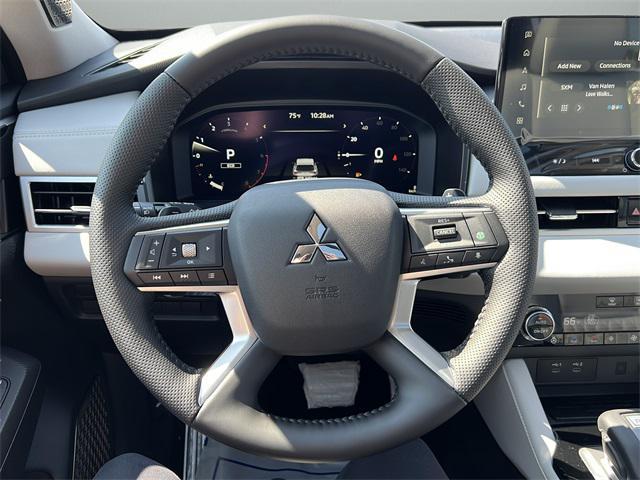 new 2025 Mitsubishi Outlander car, priced at $39,777