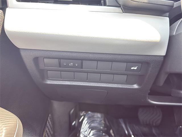 new 2025 Mitsubishi Outlander car, priced at $35,252