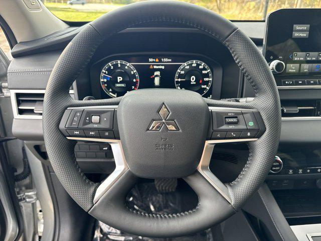 used 2024 Mitsubishi Outlander car