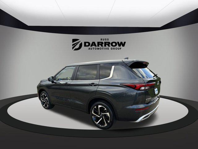 new 2024 Mitsubishi Outlander car, priced at $30,100