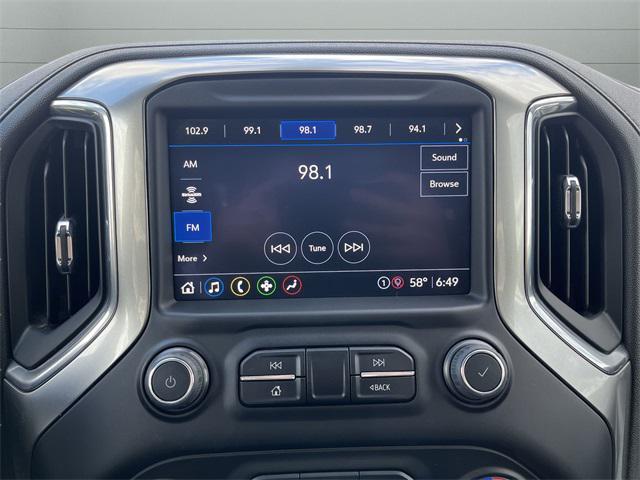 used 2022 Chevrolet Silverado 1500 car, priced at $34,240