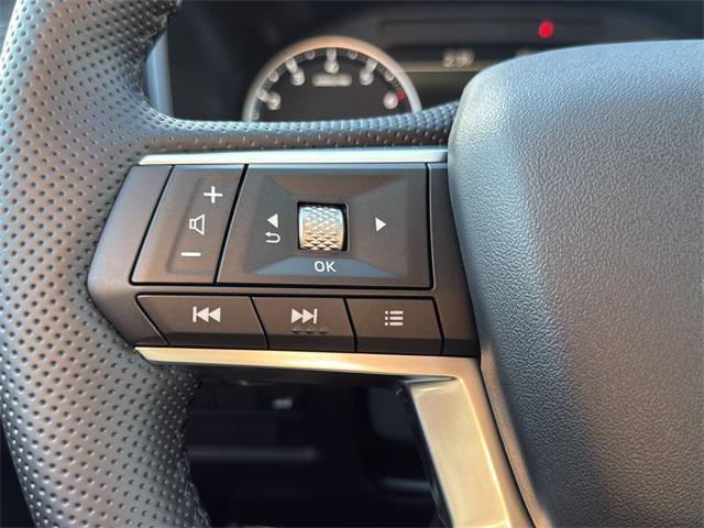 new 2025 Mitsubishi Outlander car, priced at $34,568