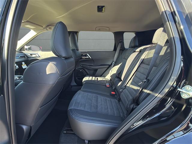 new 2025 Mitsubishi Outlander car, priced at $34,568