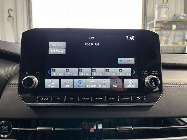 used 2024 Mitsubishi Outlander car, priced at $24,235