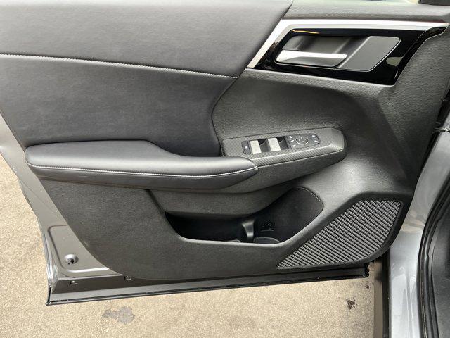 used 2024 Mitsubishi Outlander car, priced at $24,235