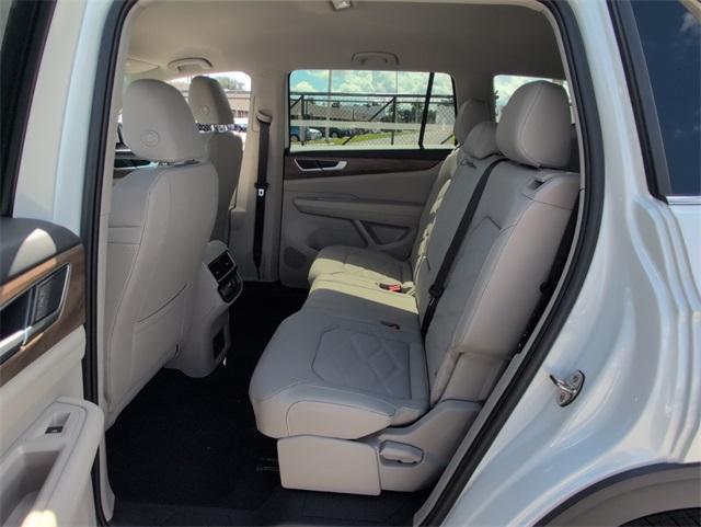 new 2026 Volkswagen Atlas car, priced at $39,383