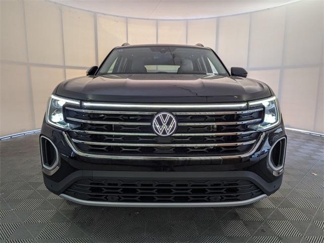 new 2024 Volkswagen Atlas car, priced at $41,085