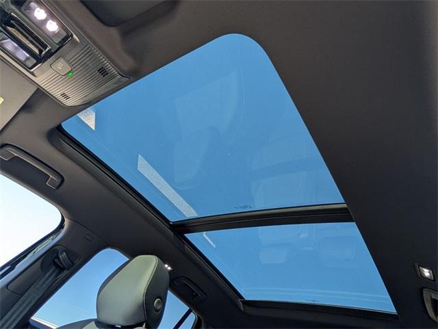 new 2025 Volkswagen Tiguan car, priced at $34,576