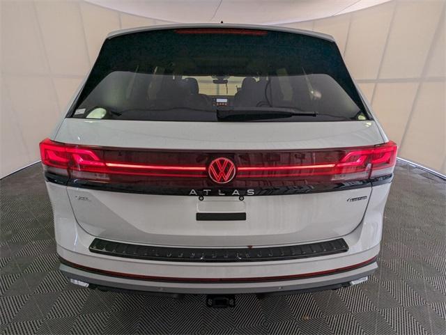 new 2024 Volkswagen Atlas car, priced at $50,078