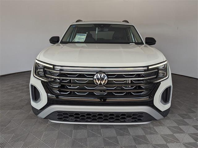 new 2024 Volkswagen Atlas car, priced at $45,629