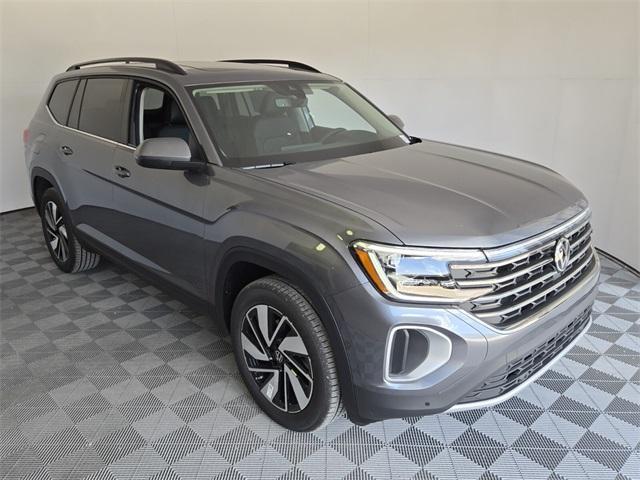 new 2025 Volkswagen Atlas car, priced at $42,584