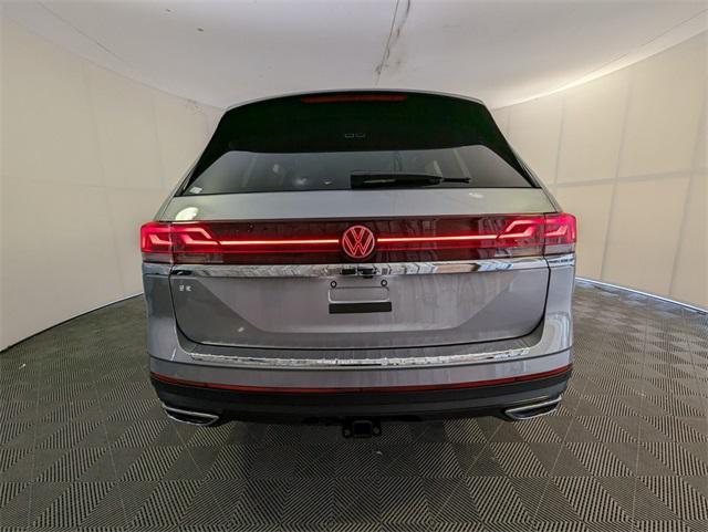 new 2024 Volkswagen Atlas car, priced at $41,324