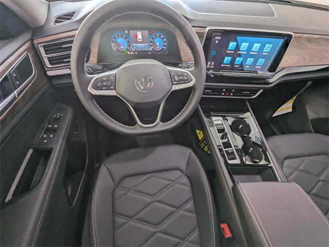 new 2024 Volkswagen Atlas car, priced at $41,324