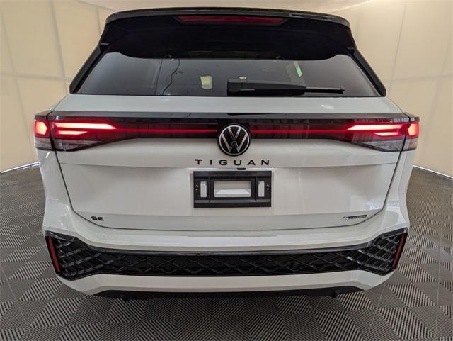 new 2025 Volkswagen Tiguan car, priced at $38,212