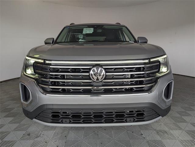 new 2025 Volkswagen Atlas car, priced at $42,454