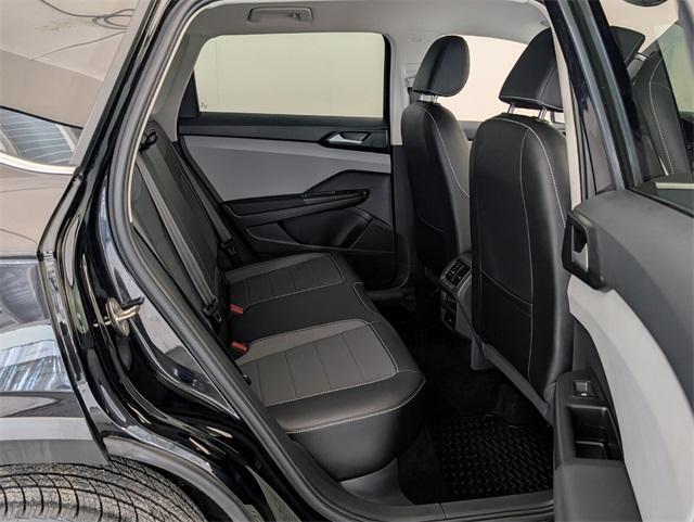 used 2022 Volkswagen Taos car